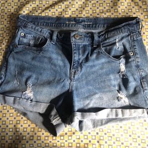 Size 12 Old Navy Boyfriend denim shorts